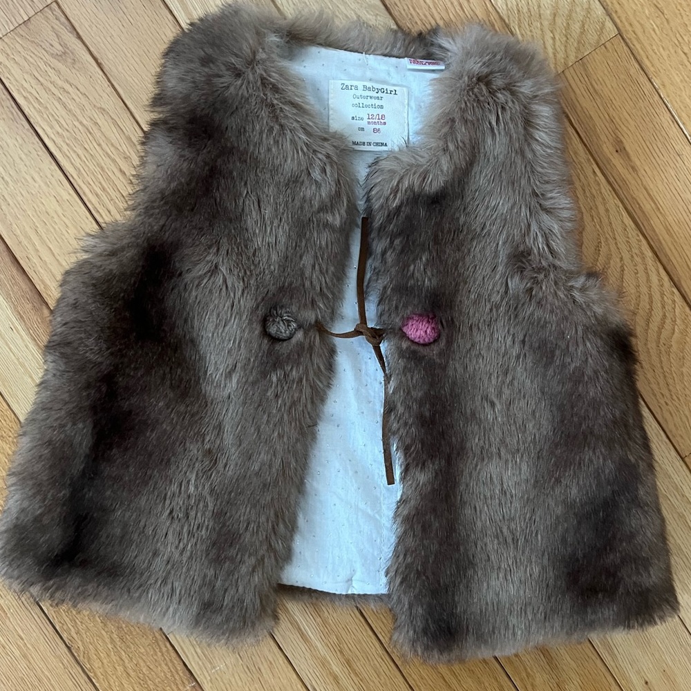 Zara Girls Faux Fur vest